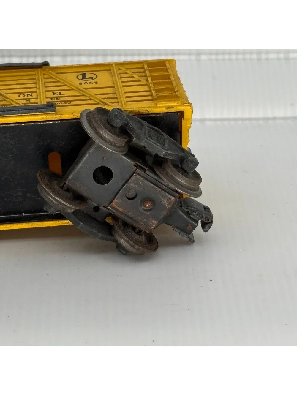 Vintage Lionel 6656 Yellow Lionel Lines O Gauge Stock Car Metal Made In USA